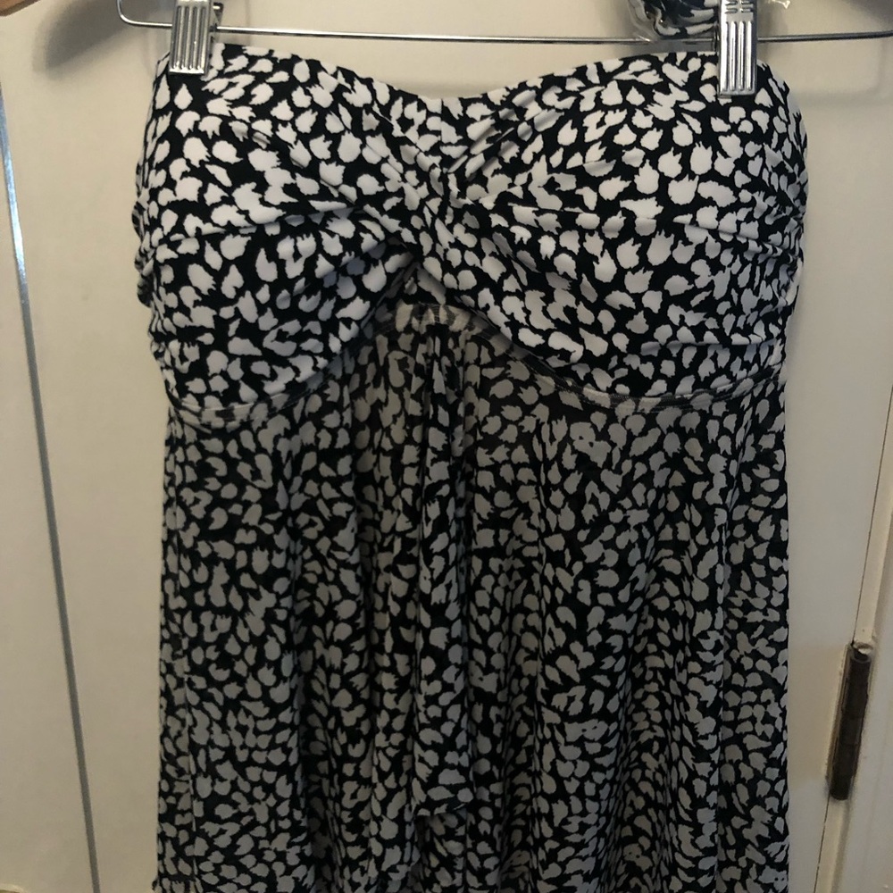 New with tags black/white flyaway bathing suit top